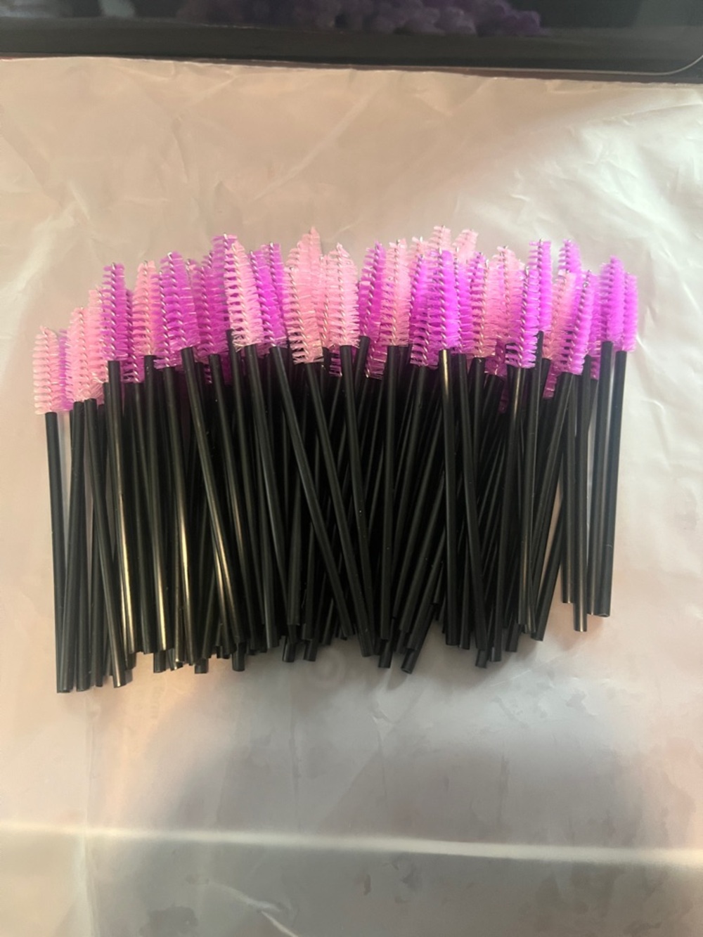 Disposable Pink Mascara Wands with Black Handles - Unbranded